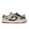 Женские кроссовки Dunk Low SE All Petals United Green Light-Bone Sail FN8923-061