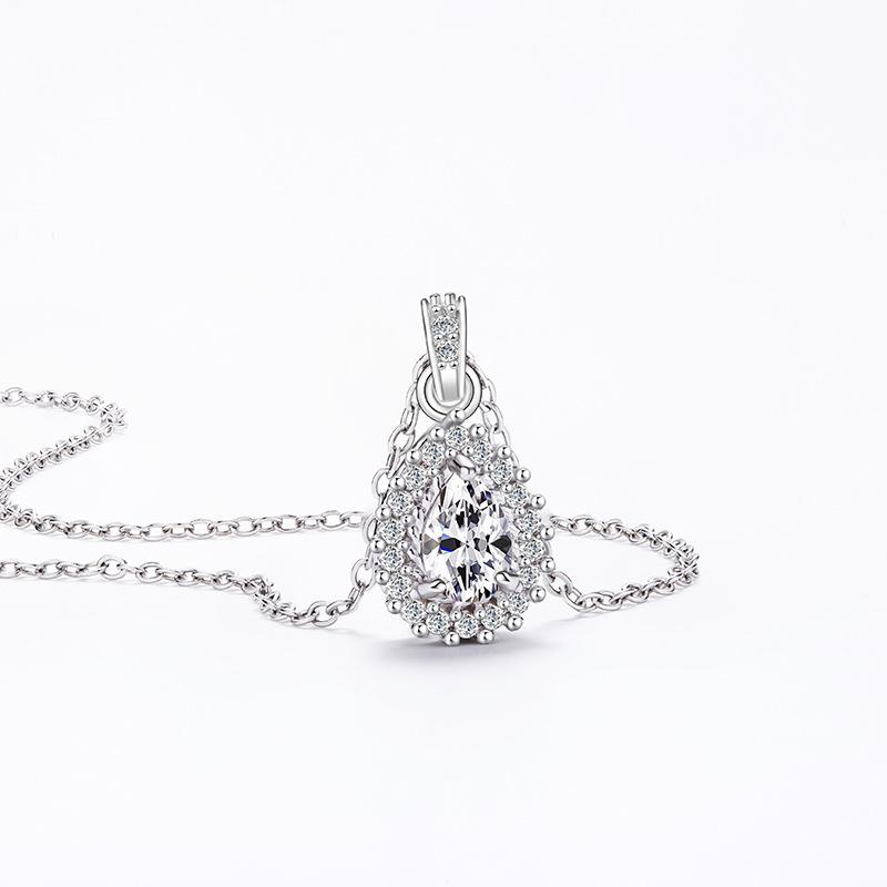 Ожерелье с каплями воды для женщин, осенне-зимняя легкая роскошная подвеска в форме груши из нержавеющей стали на ключицу