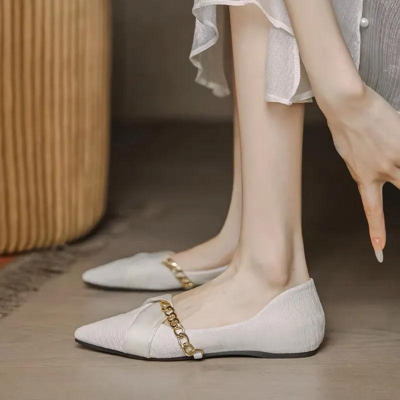 Pointed Single Shoes Women's Autumn Soft Soles 2025 New Summer Xiaoxiangfeng Light Mouth Black Flat Shoes Versatile Four-season Ladyshoes