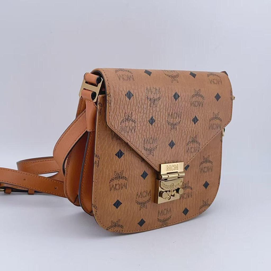 [Pre-Owned] Pasetia Visetos Monogram Coated Canvas Crossbody Bag - Excellent #EJC2IQ