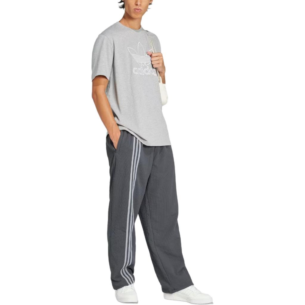 adidas Оригинальная трикотажная футболка Adicolor Outline с логотипом Трилистника, свободного кроя, с круглым вырезом и короткими рукавами, мужская, топы, средне-серый, камень, JP1087