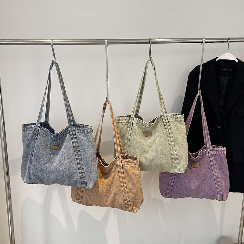 Индивидуализированная винтажная джинсовая сумка для женщин 2025 новая маленькая ретро сумка через плечо повседневная сумка-тоут