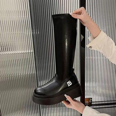 Женские ботинки с кисточками на толстой подошве 2025 года - Стройнящий длинный рыцарский стиль для пикантного образа