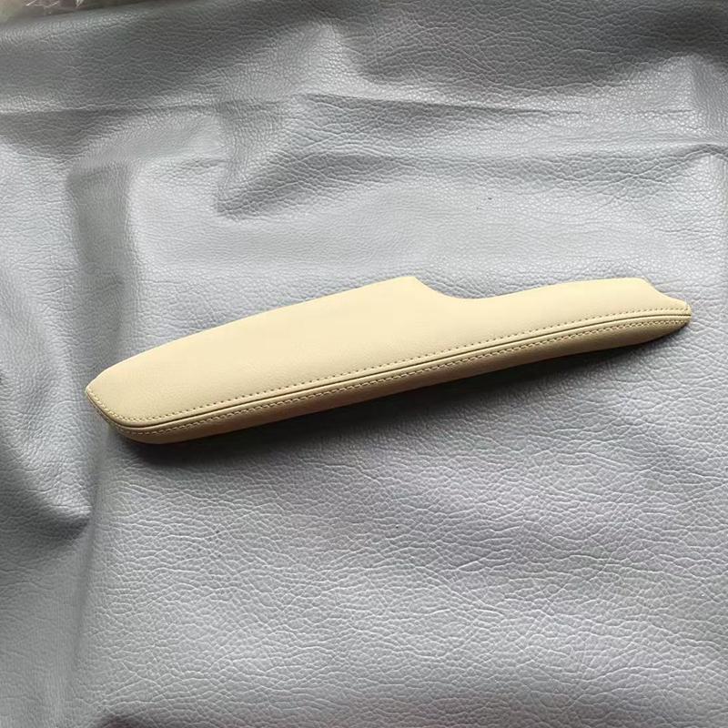 Civic Восьмого поколения (06-11) Декоративная накладка подлокотника двери - Черно-бежевая кожа