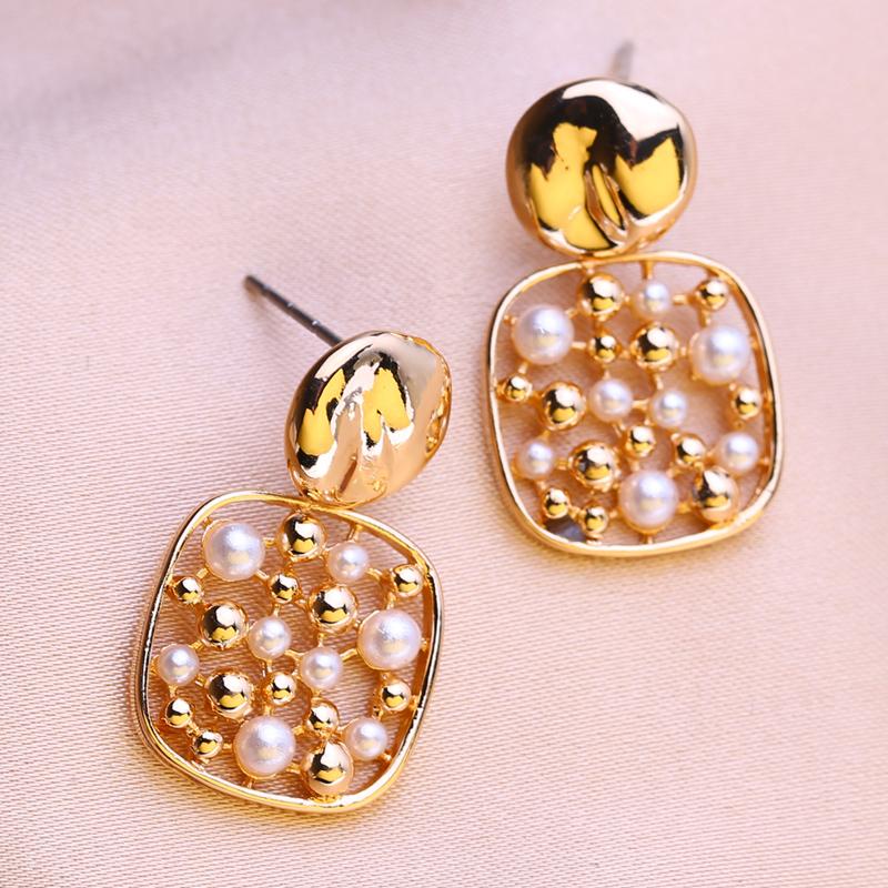 KNIKOO Длинные серьги с геометрическим узором для женщин, модные серьги с цветочным жемчугом, ювелирные изделия для свадебной вечеринки, подарки, серьги-капли