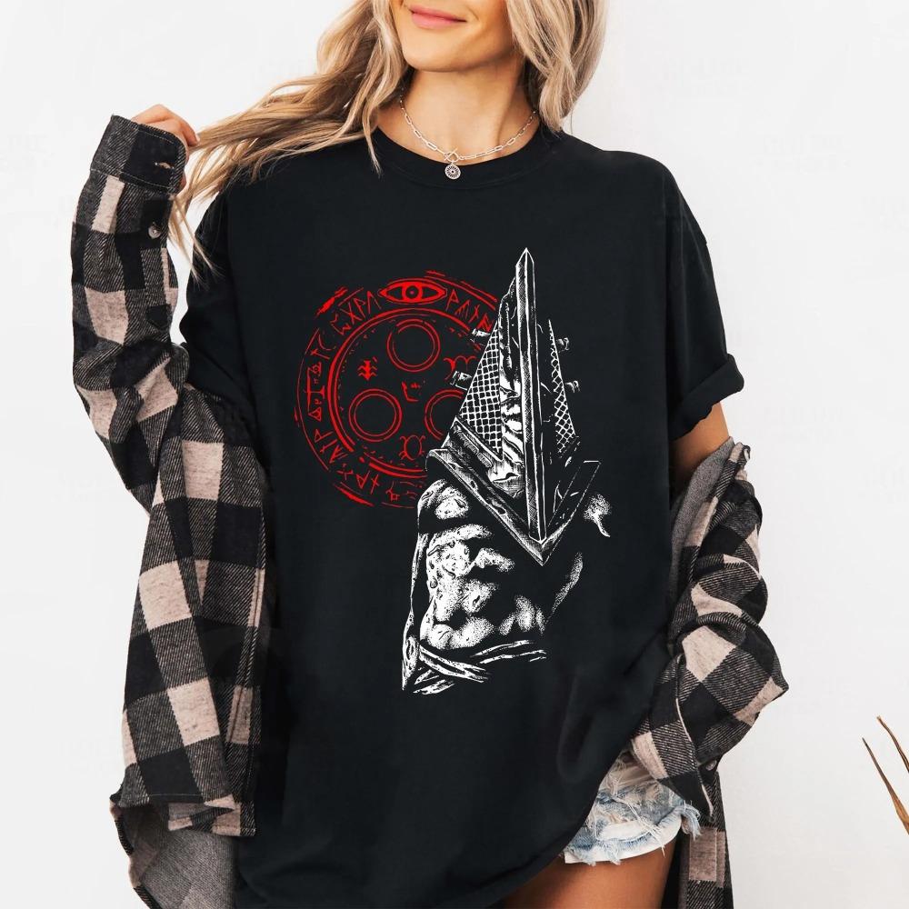 Винтажная футболка Silent Hill 2 Потертая футболка с Пирамидоголовым Футболка Comfort Colors Одежда С коротким рукавом Унисекс Женская Всесезонная