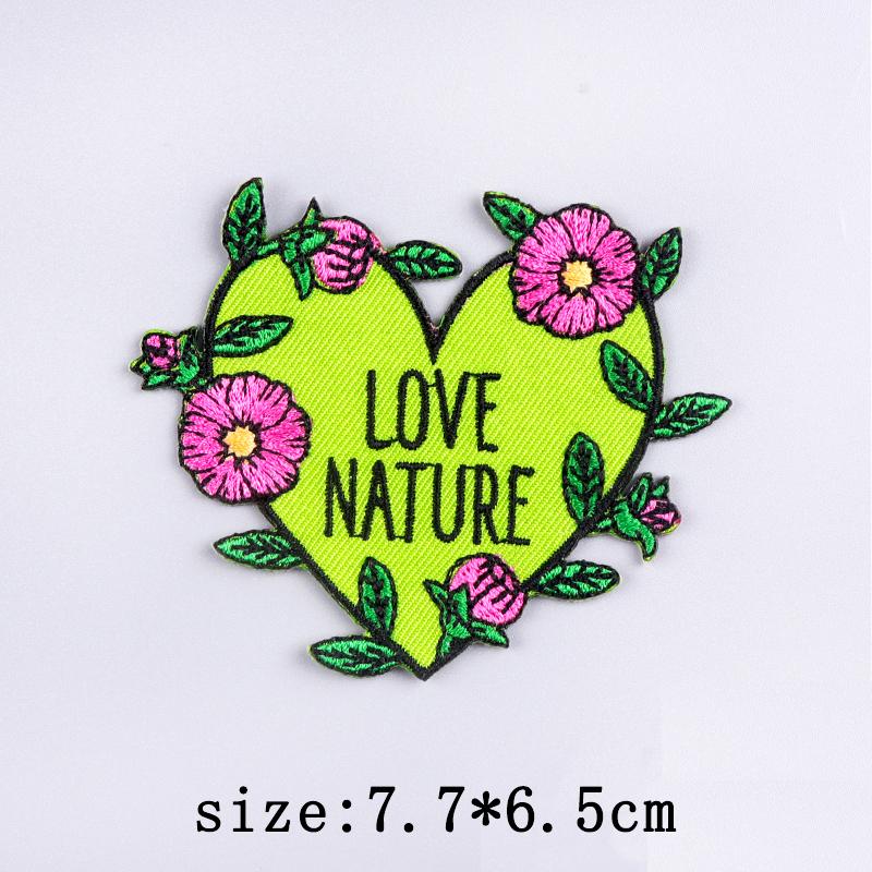 Mushroom Patch Iron On Patches For Clothing Thermoadhesive Patches On Clothes Natural Cartoon Embroidery Patch For Clothes Badge