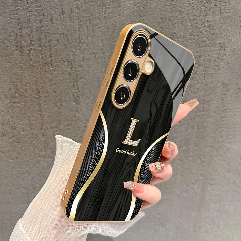 Золотой Чехол-Накладка с L-образным Рисунком 2D для Samsung S26 S25 S24 S23 S22 S21 S20 A56 A36 A16 - Золотая Стеклянная Защитная Крышка