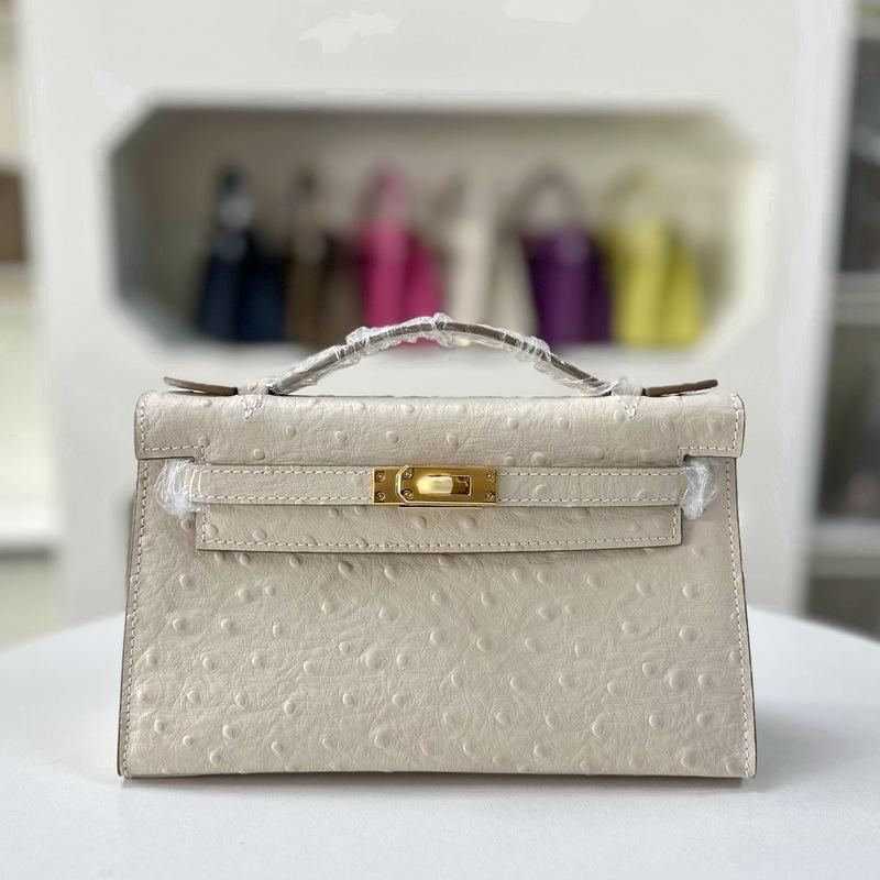 Сумка с узором под страуса первого и второго поколения