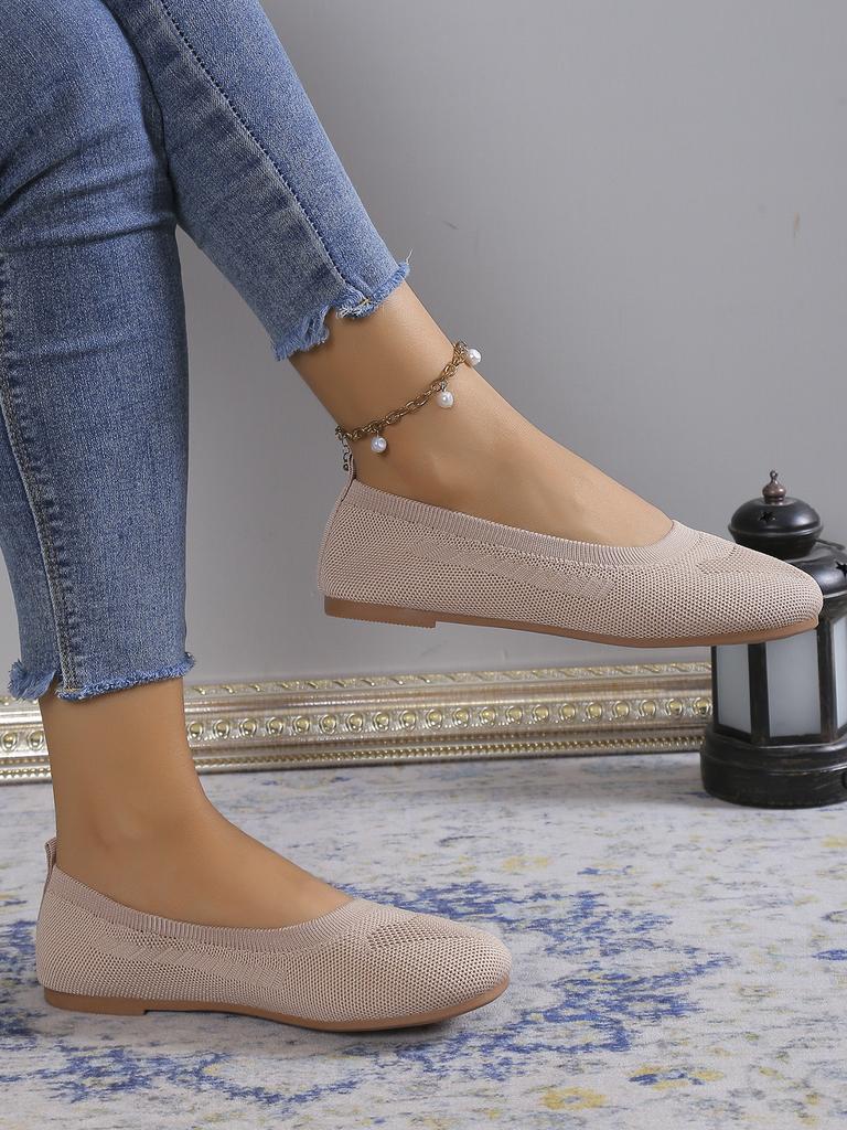 Large Size Flying Knitting Single Shoes Women 2024 Spring and Autumn New Round Head Low Heel Lazy Casual Mother Shoes