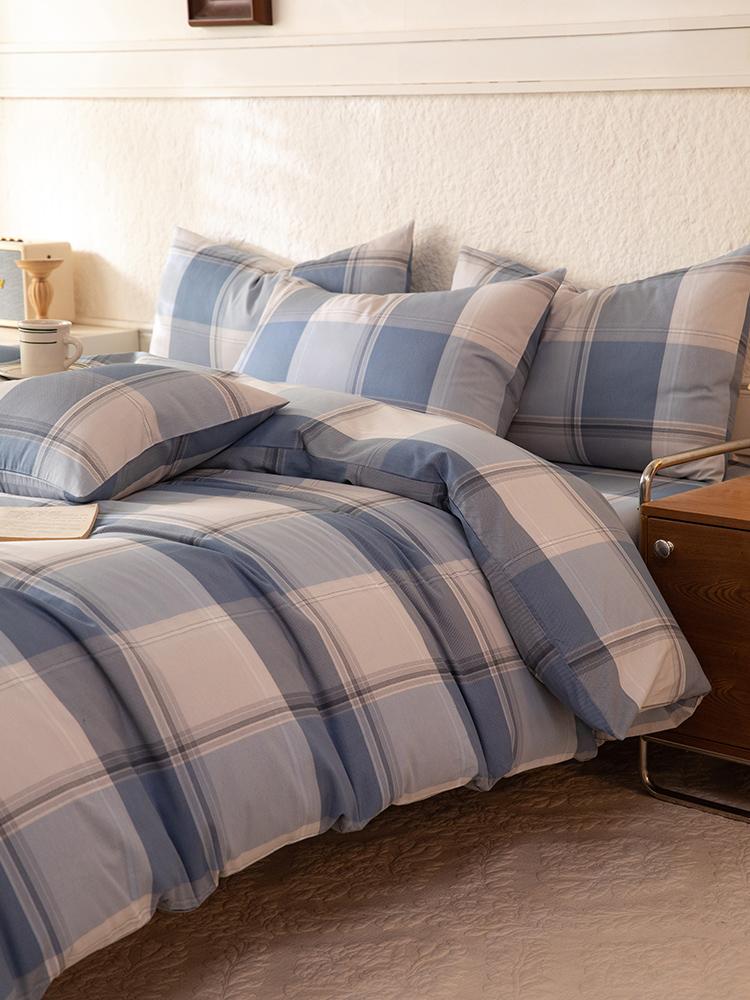 100 Percent Cotton 3 Piece Bedding Set With 1 Duvet Cover And 2 Pillowcases Soft Breathable Skin Friendly High Quality
