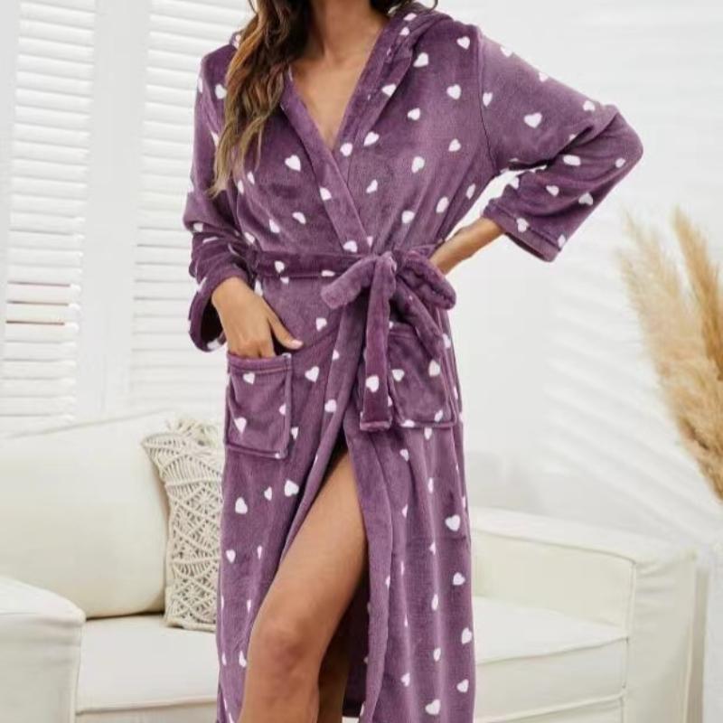 Однотонная плюшевая плотная и приятная для кожи мягкая ночная рубашка для дома на осень и зиму