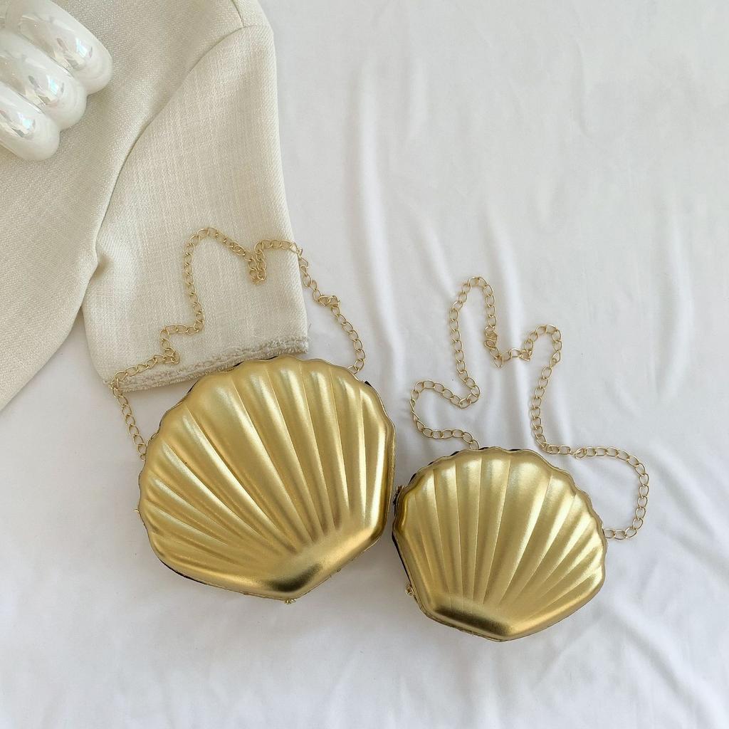 2025 New Spring Trend Chain Shoulder Messenger Bag Women's Foreign Style Striped Shell Bag Simple Casual Bag Women