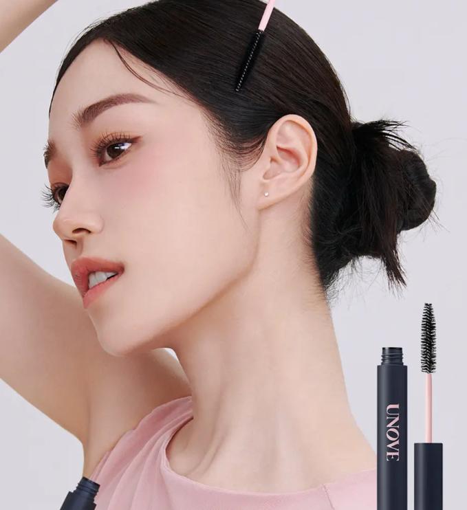 UNOVE Frizz Calming Sleek Hair Finishing Stick Hair Mascara