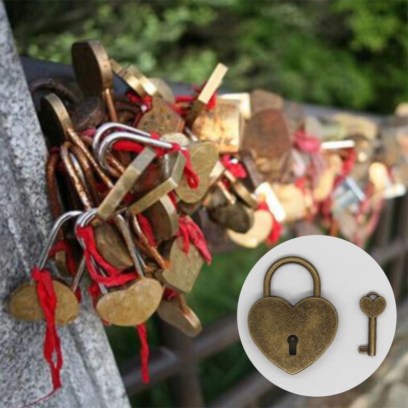 Антикварный стиль Сердце Форма Навесной замок Винтажный замок Романтический милый дневник Навесные замки с ключом Замок с ключом для шкатулки для драгоценностей чемодана
