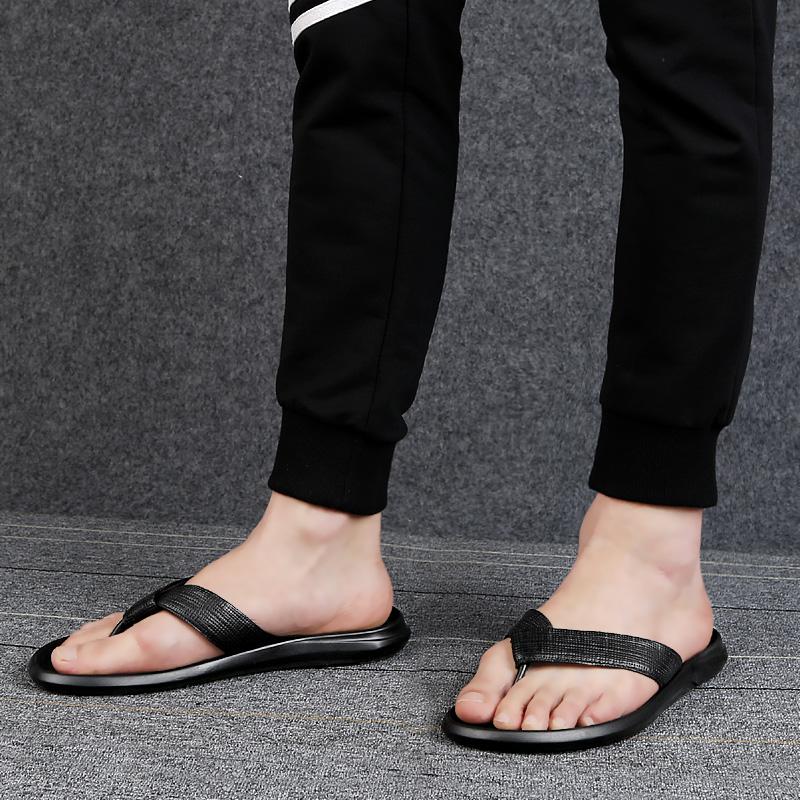 Мужские шлепанцы из натуральной кожи, новые летние тапочки для мужчин, нескользящие балетки, дышащие, полупрозрачные, классные тапочки, мужские сандалии