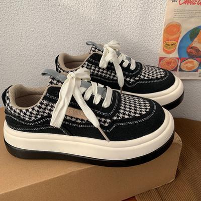 2024 Новые модные INS на толстой подошве с круглой головкой, уродливые милые японские универсальные повседневные парусиновые туфли