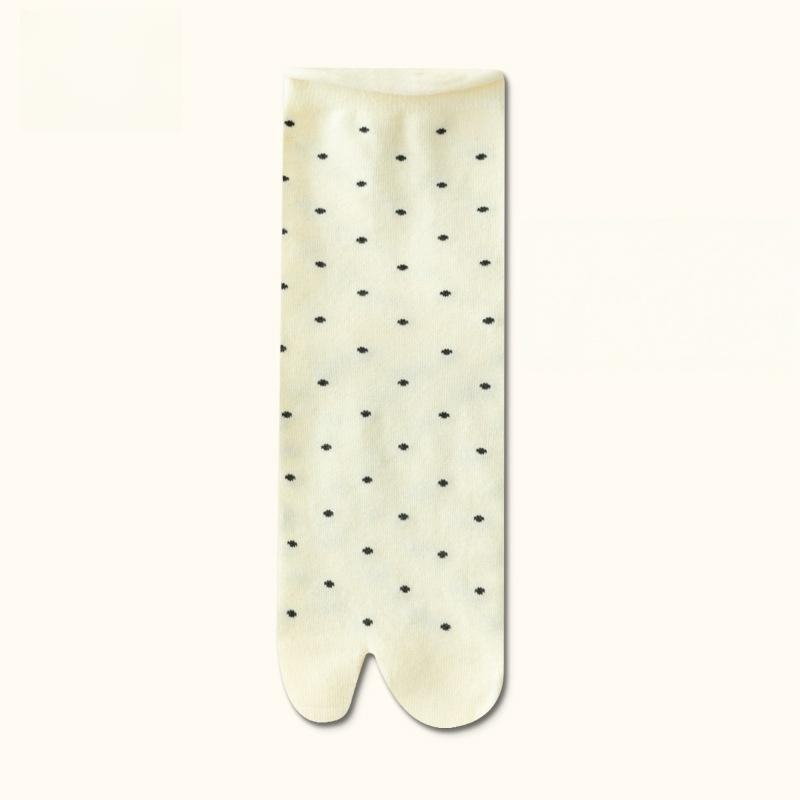 Women's Split Toe Tabi Socks with Polka Dots in Japanese Cotton Ideal for Flip Flops and Relaxation