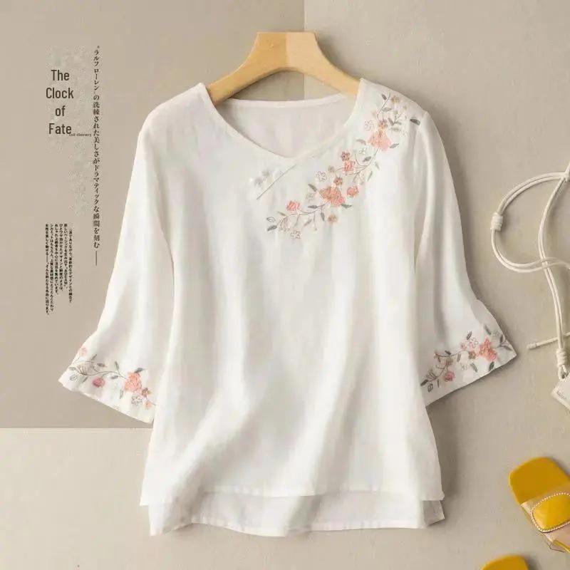 Осень 2022 г. Женская футболка свободного кроя из хлопка и льна в литературном стиле с рукавом три четверти