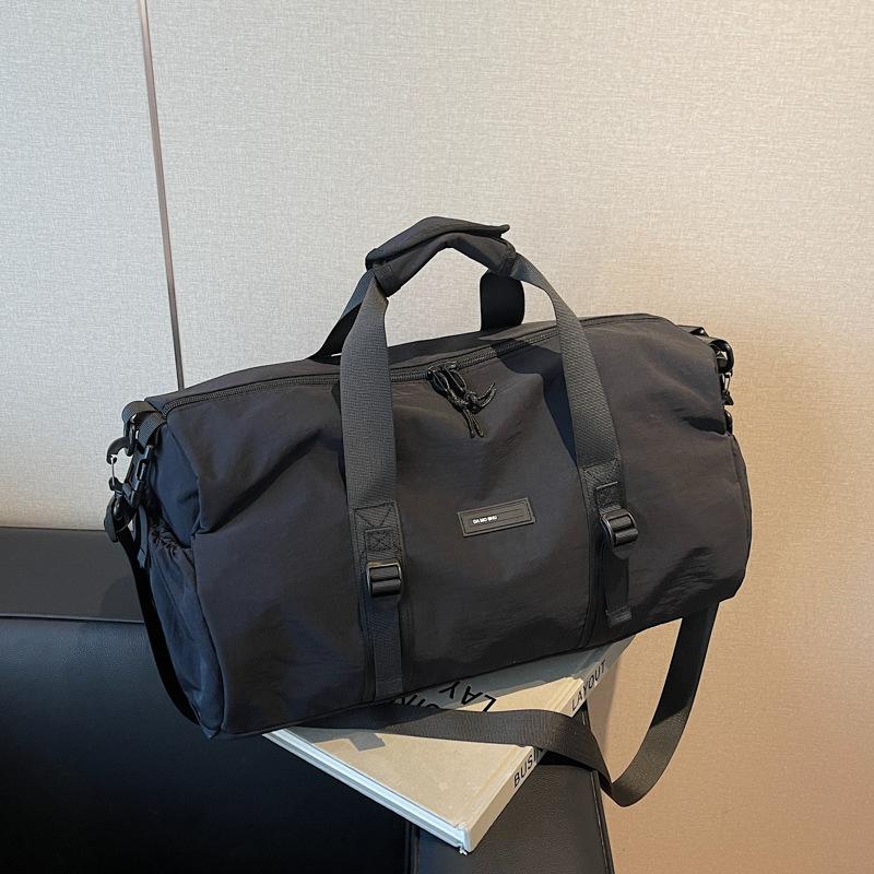 Портативный Спорт на открытом воздухе Фитнес Плавание Большая вместимость Студенческое жилье Дорожная сумка