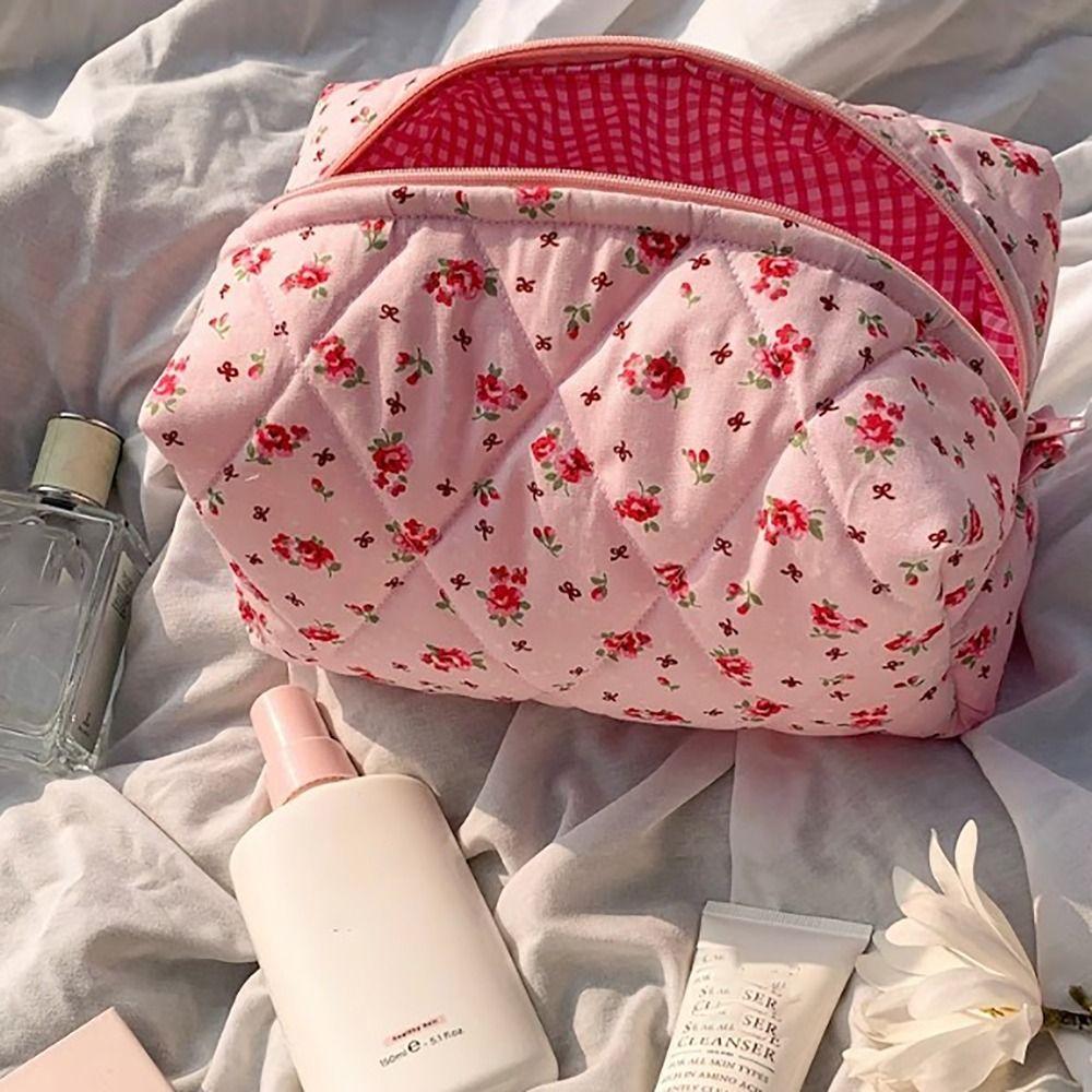 Flower StrawberryPrinted Floral Puffy Quilted Makeup Bag Toiletry Handbag for Women Girls