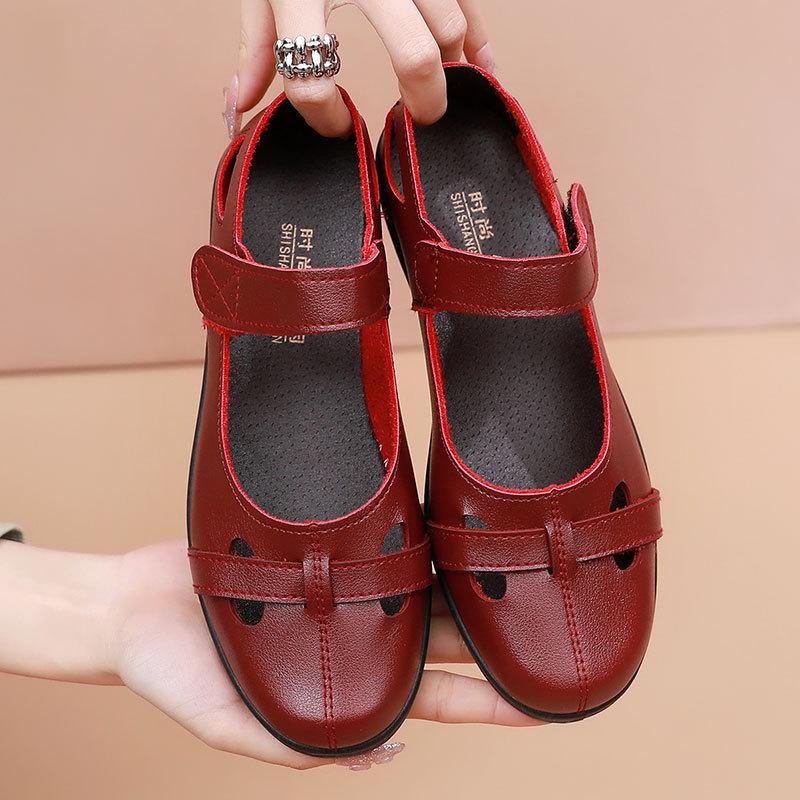 Baotou Hollow Shoes Sandals Women's Summer Flat-soled Medium and Old Leather Shoes Non-slip Soft-soled Elderly Hole Work Shoes