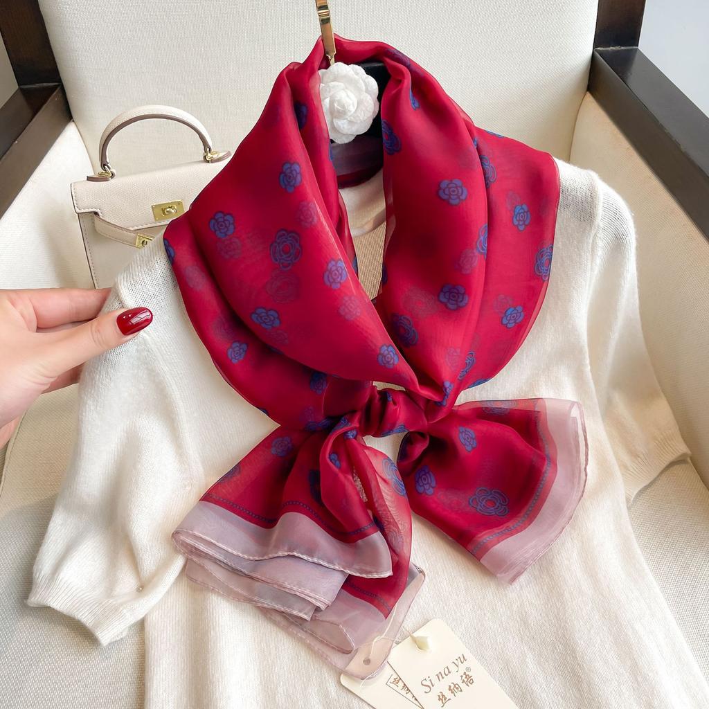 Summer Scarf Women Outdoor Sunscreen Shawl Soft Bandanna Foulard Female Floral Silk Shawl Lady High Quality Head Hijab Wrap