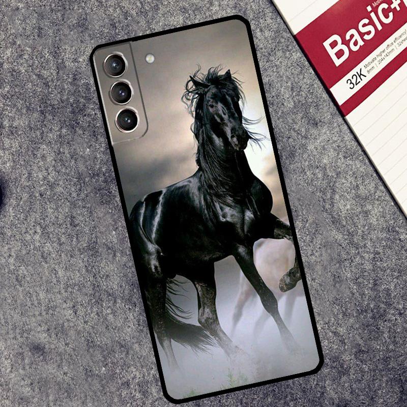 Красивый чехол с черной лошадью для Samsung Galaxy S26 S25 S24 Ultra S20 FE S21 S22 S23 Plus S10 S25 FE Чехол Couqe