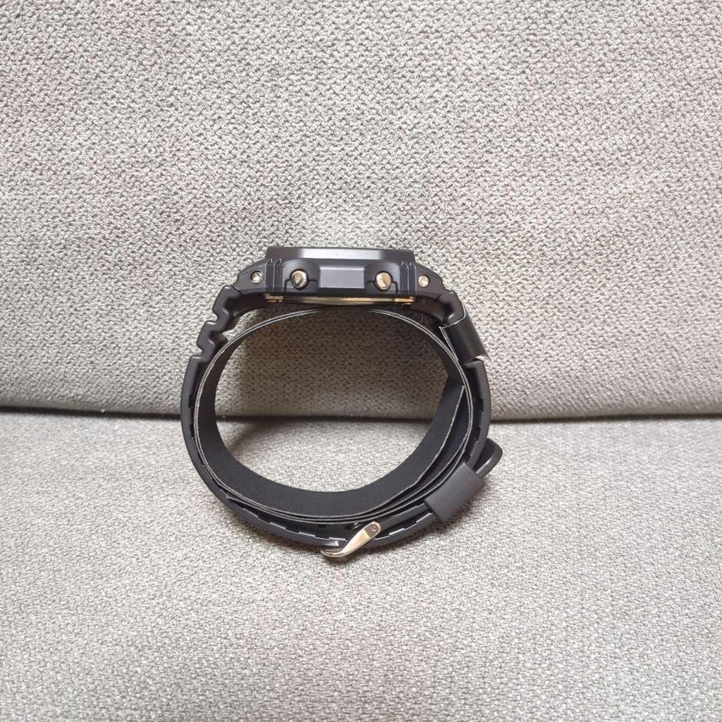 Б/у CASIO Tough Solar G-SHOCK ЦИФРОВЫЕ СЕРИЯ 5600