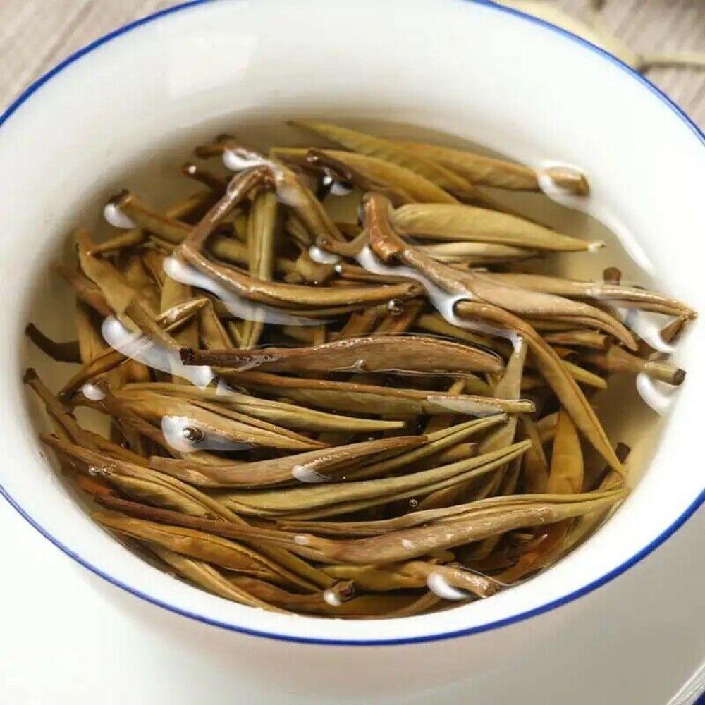 Organic TOP China Premium Silver Needle Белый чай Fuding подарочный бутон чая 50г