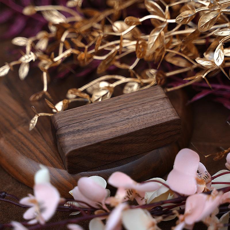 1 шт. держатель для сережек и колец для свадебного предложения, мягкая подкладка, двойной слот, ореховое дерево, романтическая коробка для колец, подарочный дисплей, упаковка, чехол