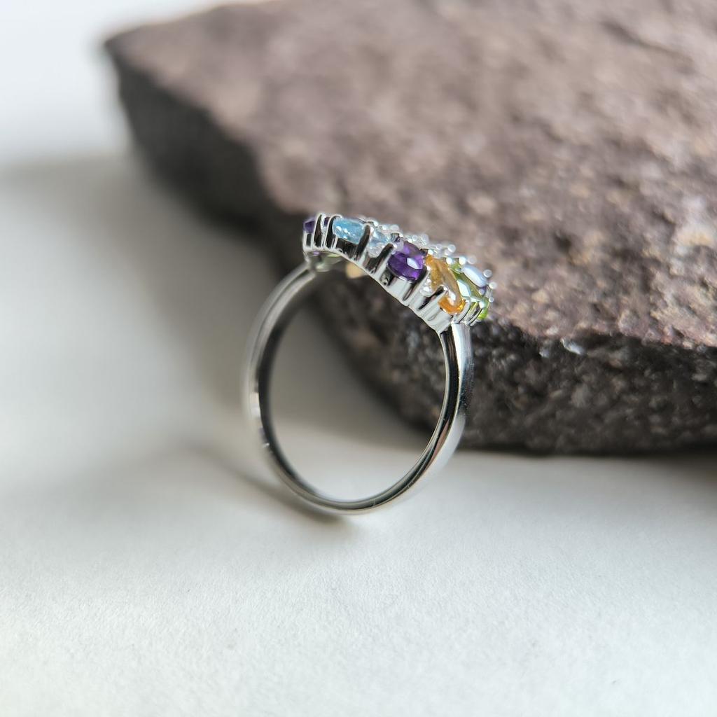 Серебряное кольцо с натуральным аметистом 3.048ct, цитрином, хризолітом, топазом, вес изделия 3,52 гр (2193333)