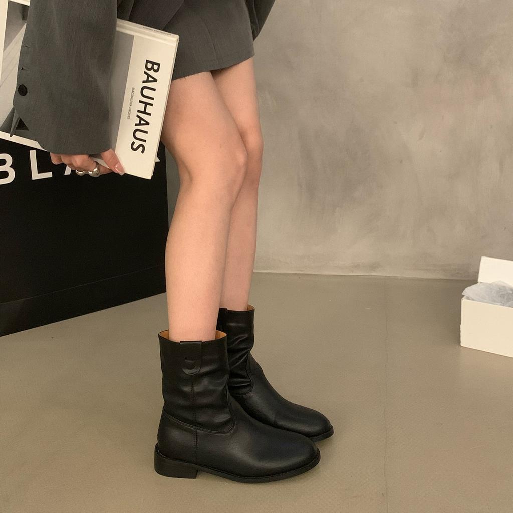 2024 новые корейские ботинки в стиле ins Dongdaemun, нишевые, в стиле ретро, модные женские ботинки, круглый носок, толстый каблук, замшевые маленькие короткие ботинки