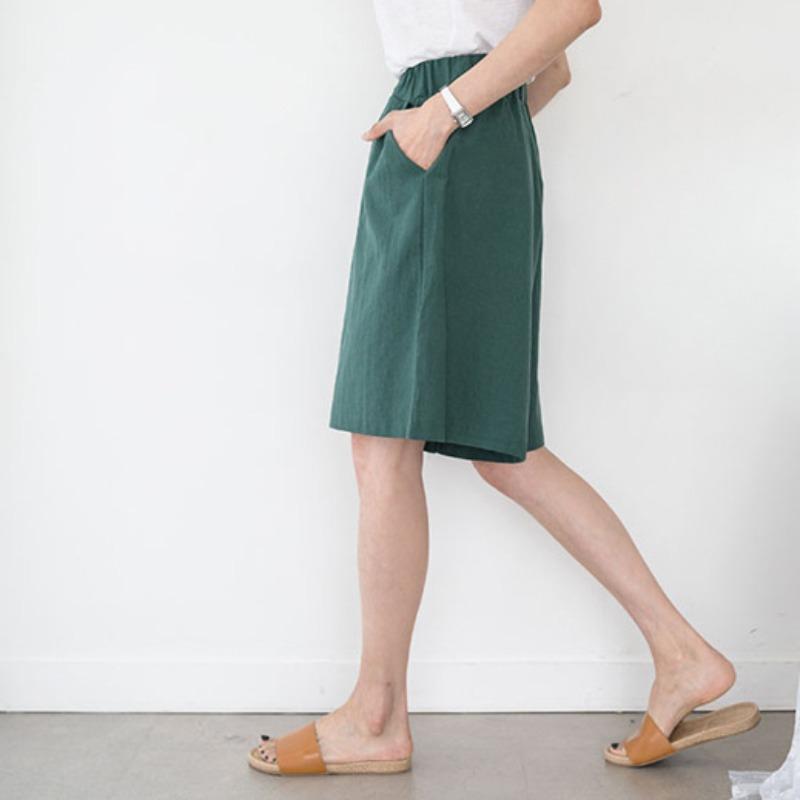 Spring Summer Solid Colour Models Plus Size Women's Five Trousers Loose Shorts Comfortable and Breathable Thin Section of Wide Legged Trousers