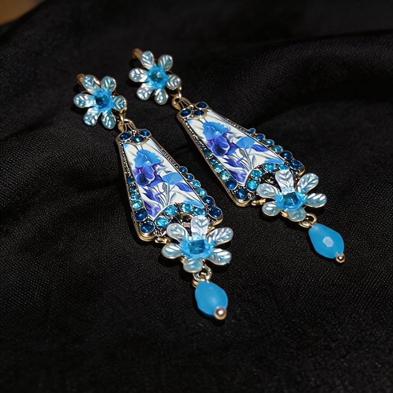 Винтажный Цветок из Страз Ear Cuff - Серьги в Стиле Легкой Роскоши Европейского Ретро