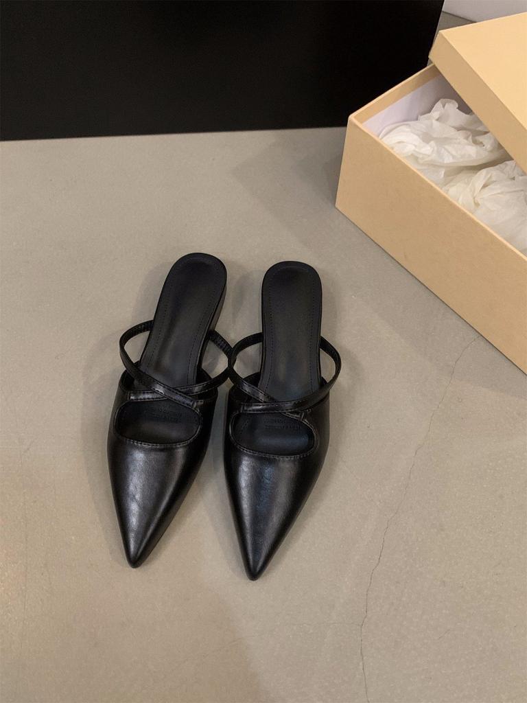 Модные женские сандалии Лето 2025 Остроносые женские сандалии на плоской подошве Ретро Повседневные кожаные шлепанцы Большие размеры 35-40 Мюли Женская обувь