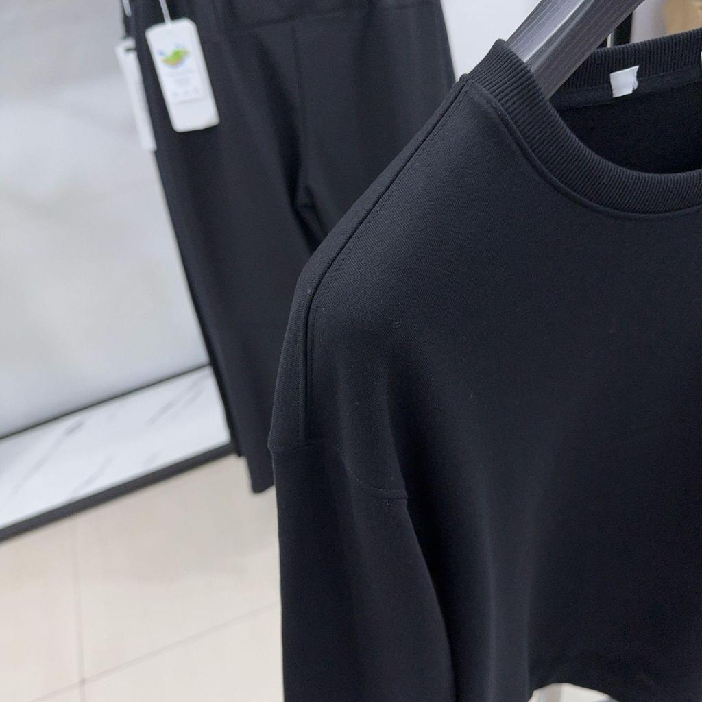 H Brand Men's Black Round Neck Pullover Hoodie – Casual, Long Sleeve, Versatile Base Layer (Model 3Y097)