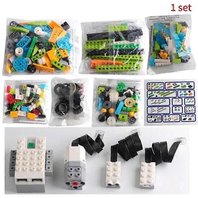 WeDo 2.0 Базовый набор - Образовательный DIY Робот-Конструктор для Детей - Игрушка для STEAM-Обучения