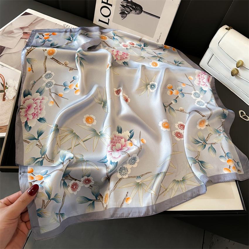 Imitated Silk Headcloth Fashion Flower Print Square Shawls Popular 70X70cm Bandanna Kerchief Sun Protection Silk Scarves Tie Bag