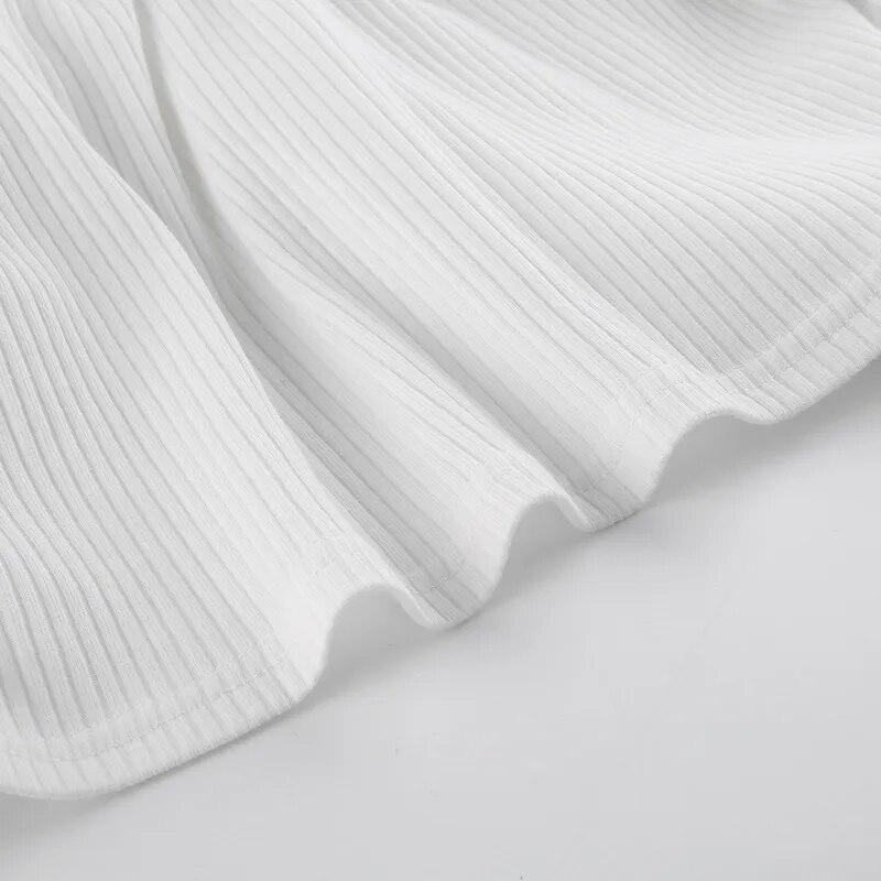 Белая укороченная футболка с длинными рукавами и разрезом в рубчик на шнуровке, осенняя сексуальная повседневная футболка с v-образным вырезом, женская футболка с перьями