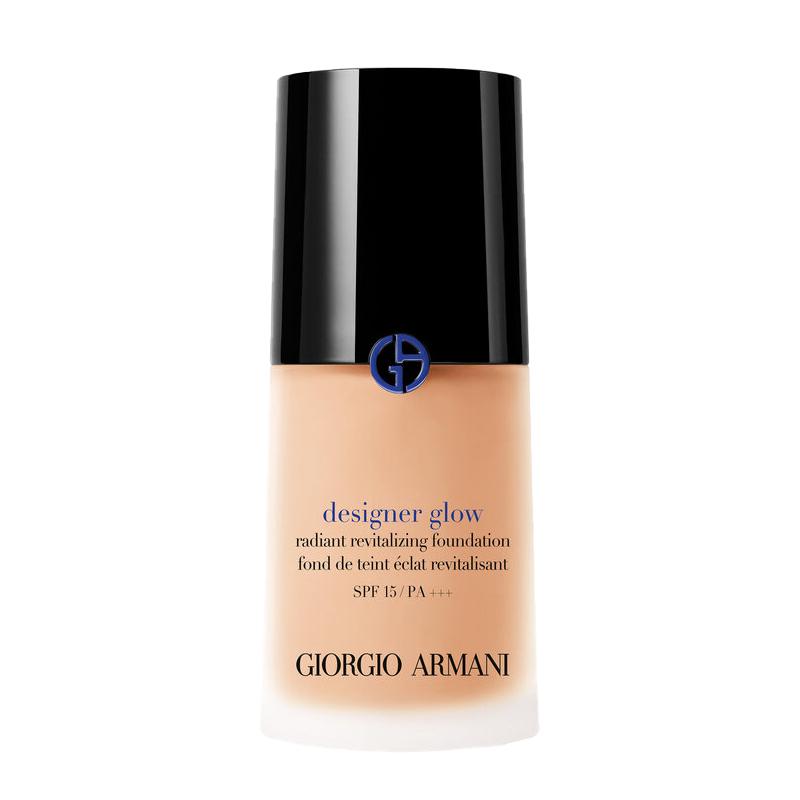 Giorgio Armani Тональная основа Designer Glow Radiant Revitalizing SPF 15