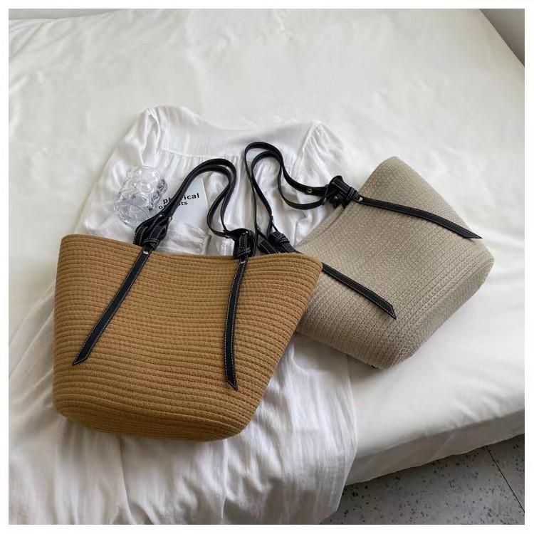 Женская плетеная сумка-тоут из соломы большой вместимости - Новый стиль лета 2025