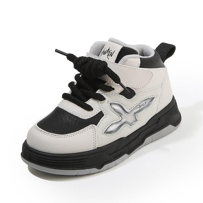 Детская спортивная обувь 2025 весна и осень новая повседневная обувь для мальчиков, кеды на высокой подошве для девочек, маленькие белые туфли, обувь для малышей на мягкой подошве