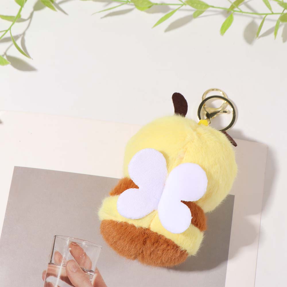 Creative Stuffed Animal Bee Pendant Keyring Little Bee Kawaii Cartoon Bee Keychain Gift