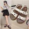 2025 лето новая мода босоножки женские с открытым носком ремешок с пряжкой на одно слово плоский средний каблук пустые сандалии сказочный стиль женская обувь
