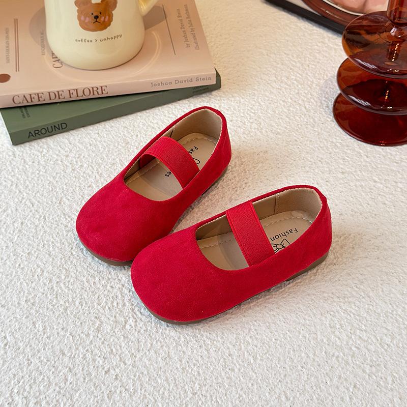 Туфли для танцев для девочек Слипоны Детские мокасины Однотонные конфетные цвета Ins Трендовые 2025 Новые туфли-балетки для девочек Мягкая подошва Круглый носок