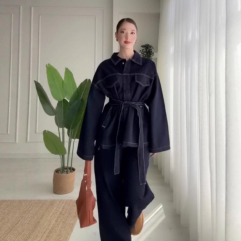 Женский осенний комбинезон кэжуал из искусственного денима с длинными рукавами, воротником поло и приталенным поясом