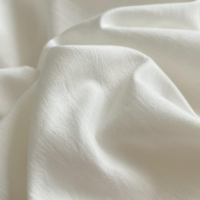 Однотонный Комплект Пододеяльника из Мягкой Микрофибры с Эффектом Стирки 4 Предмета на Двуспальную/Полуторную/Королевскую Кровать с Застежкой-Молнией 1 Пододеяльник 1 Простыня 2 Наволочки