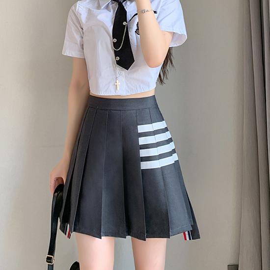 Женская плиссированная юбка с четырьмя перекладинами, серый дизайн костюма в студенческом стиле, модная женская ультракороткая юбка-трапеция средней длины, юбка Jk
