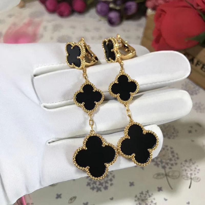 Boutique Three Flowers Size Flower Earrings Four-leaf Clover Earrings Clip 18k Light Luxury Ins Design Fashion Hundred with Earrings
